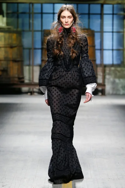 Look 51